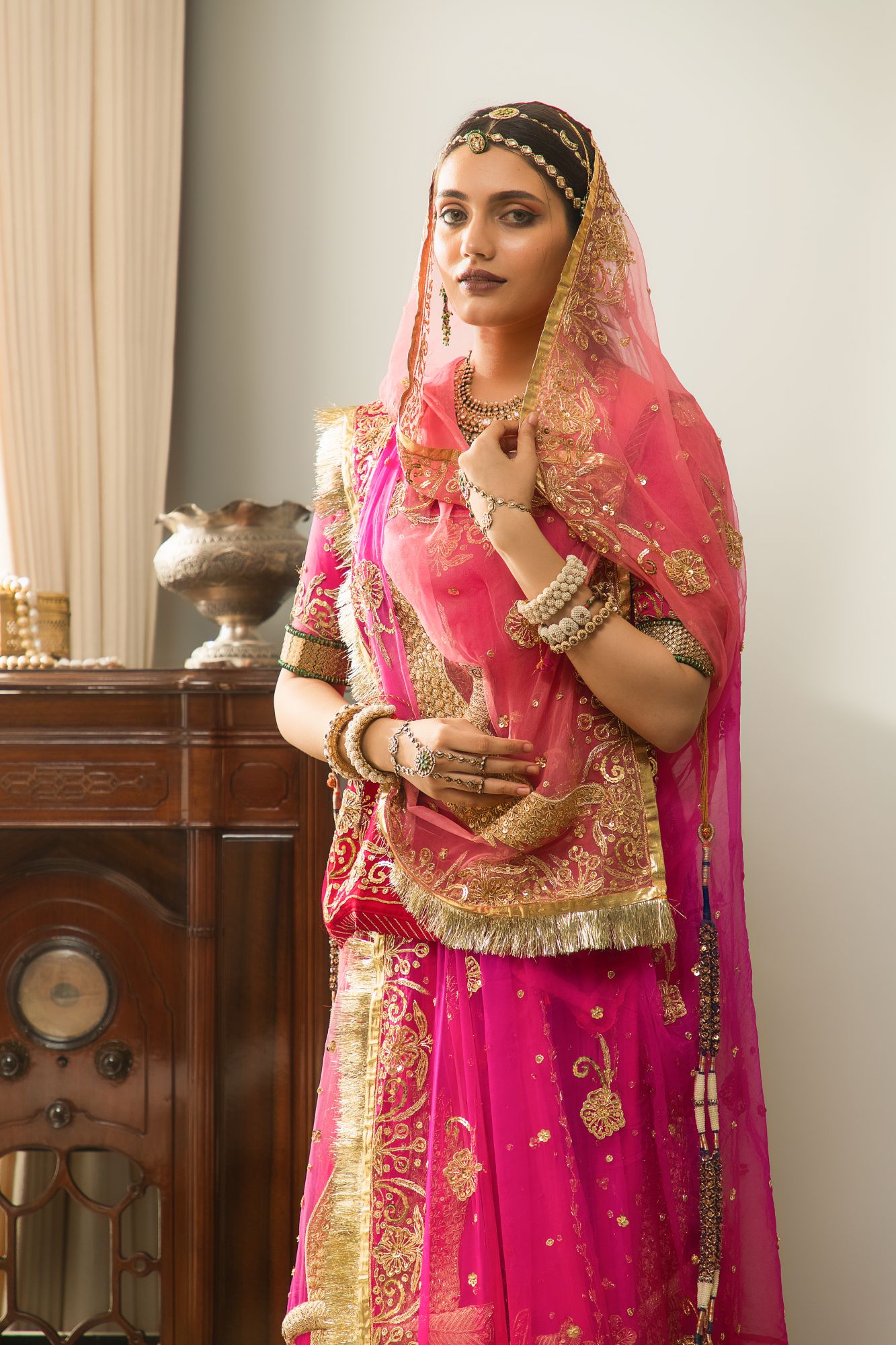 Parineeta Rajputi Poshak